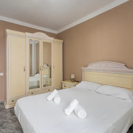Holiday home Sardina Balcony - 2 Min Walk To *